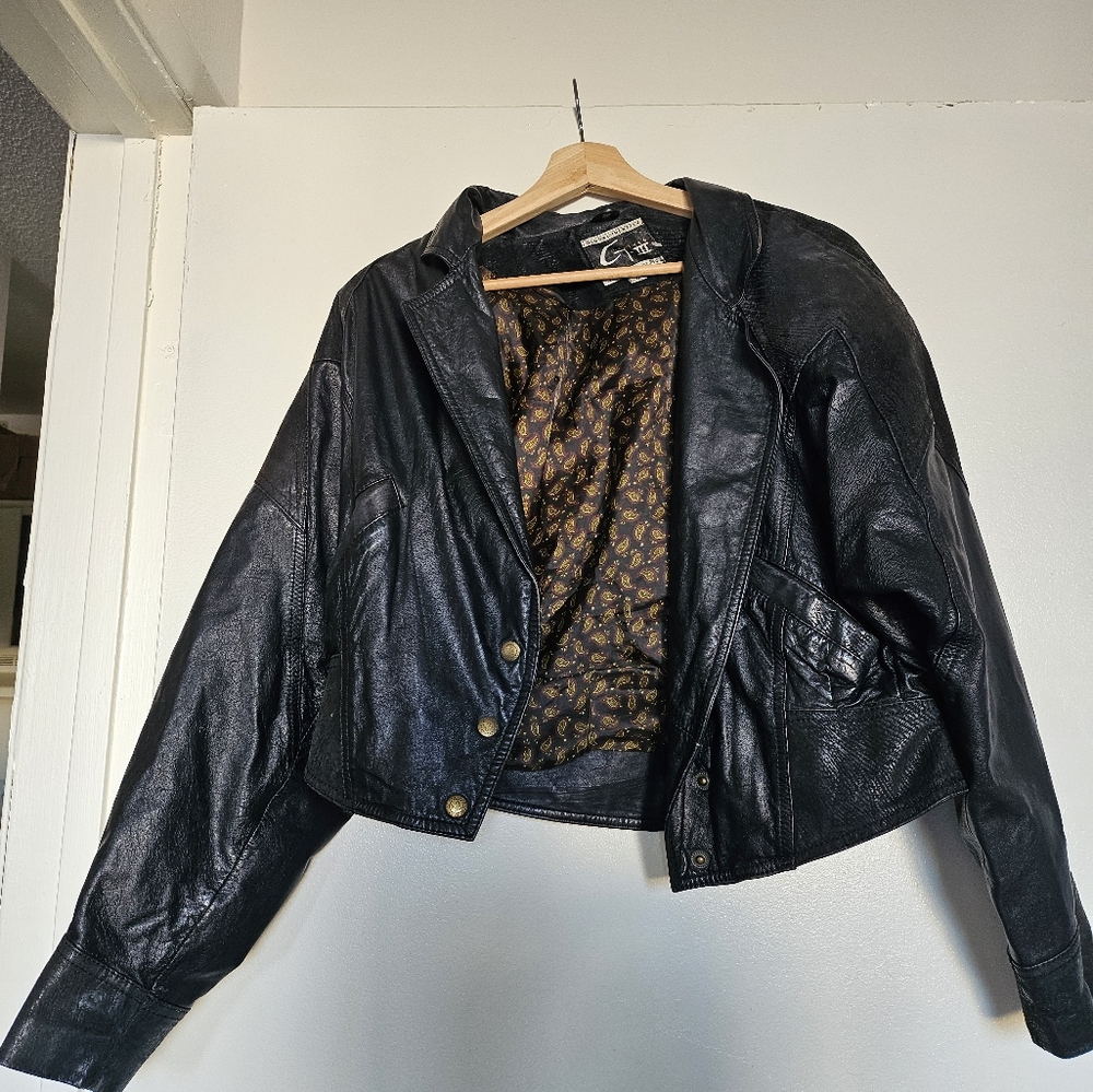 Global Identity BLACK VINTAGE 80's Leather Crop Jacket G-III